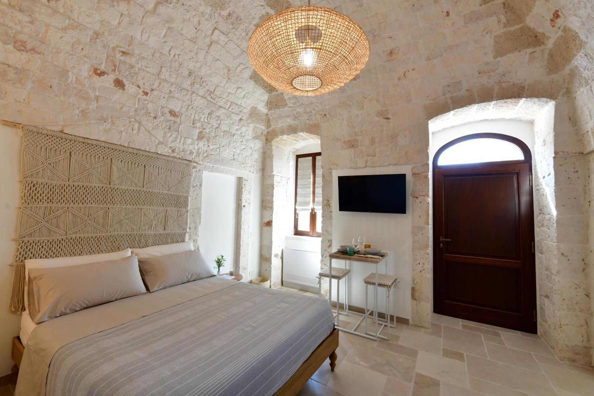 Lamarossa Trulli & Suites Antonelli Exteriör bild