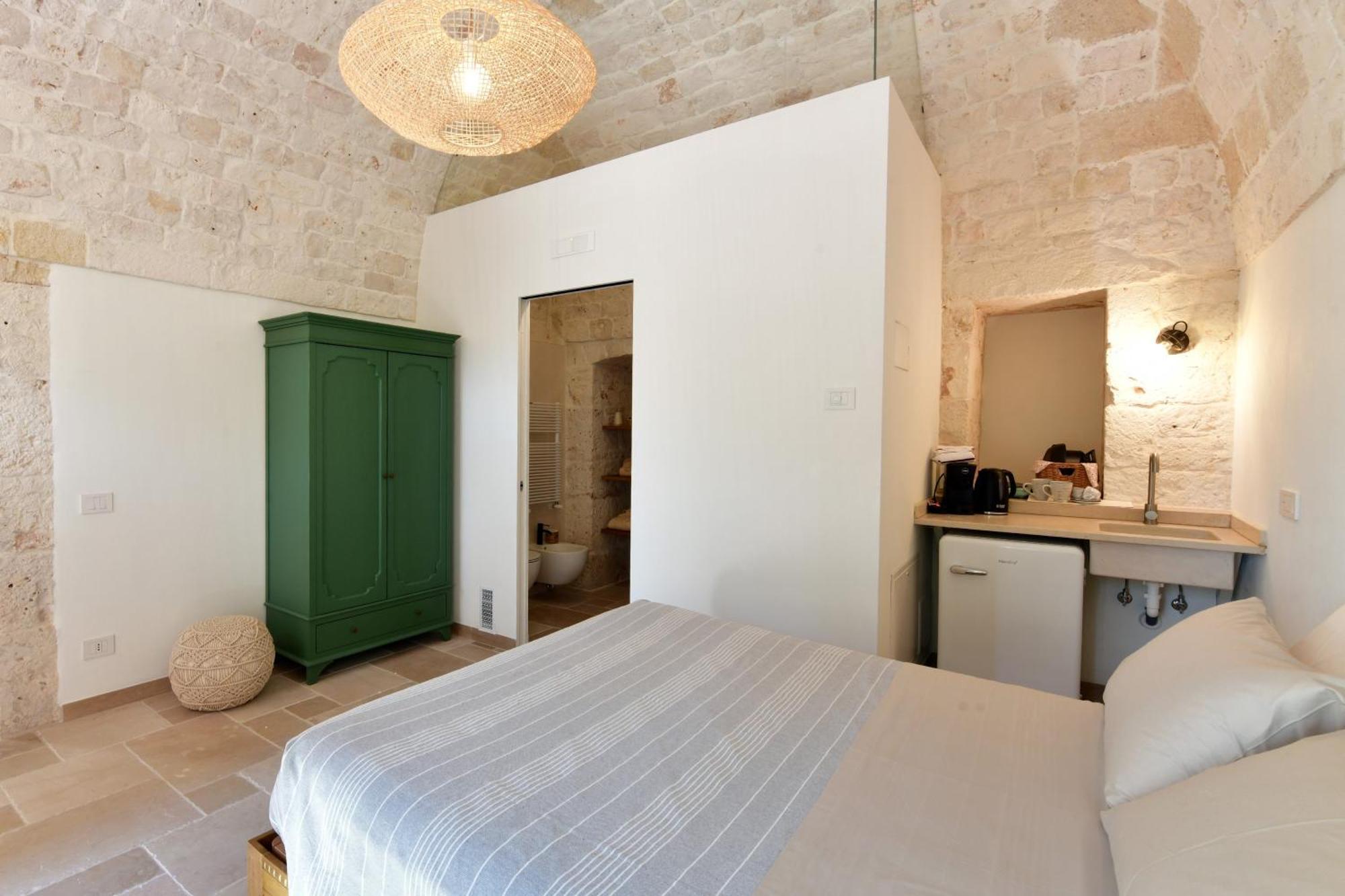 Lamarossa Trulli & Suites Antonelli Exteriör bild