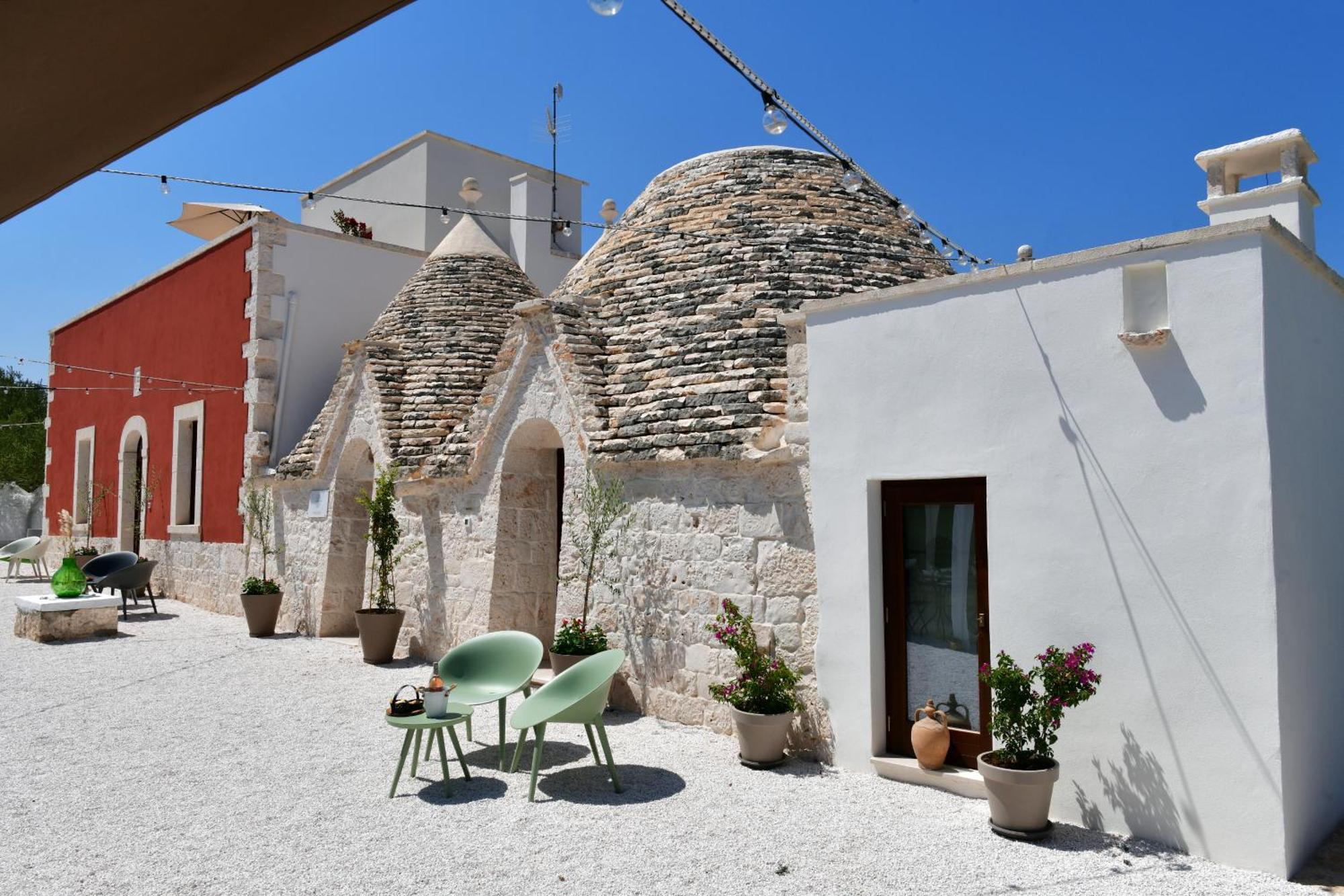 Lamarossa Trulli & Suites Antonelli Exteriör bild
