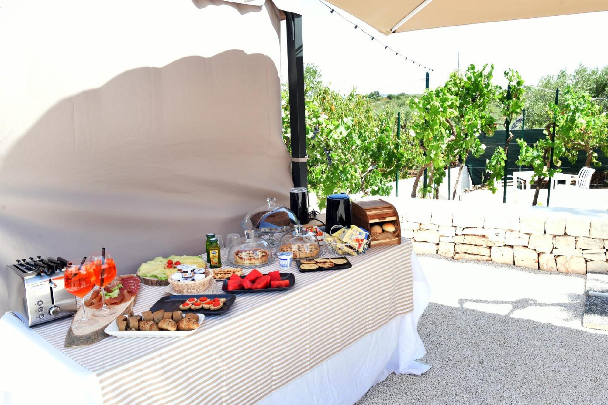 Lamarossa Trulli & Suites Antonelli Exteriör bild